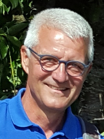 Dr. Mirko Schuster